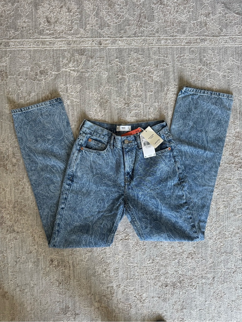 NWT MNG High-Rise Paisley Printed Jeans